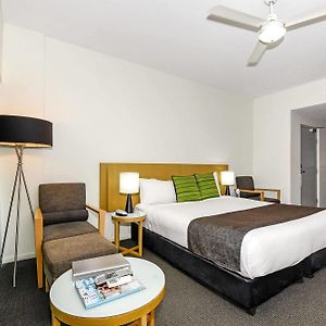 Hotel Room City View Weekly Housekeeping